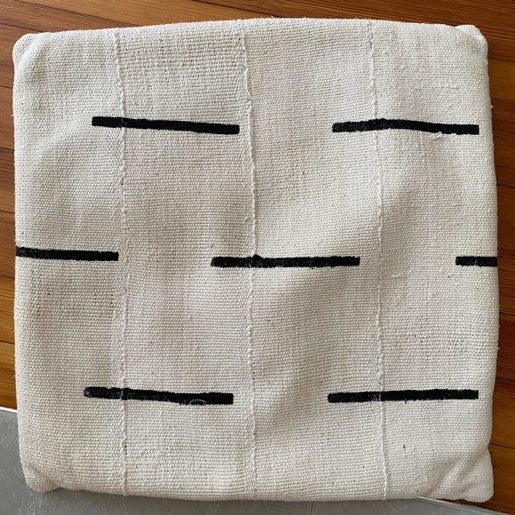 Mud cloth pillow cover - Picture 2 of 3